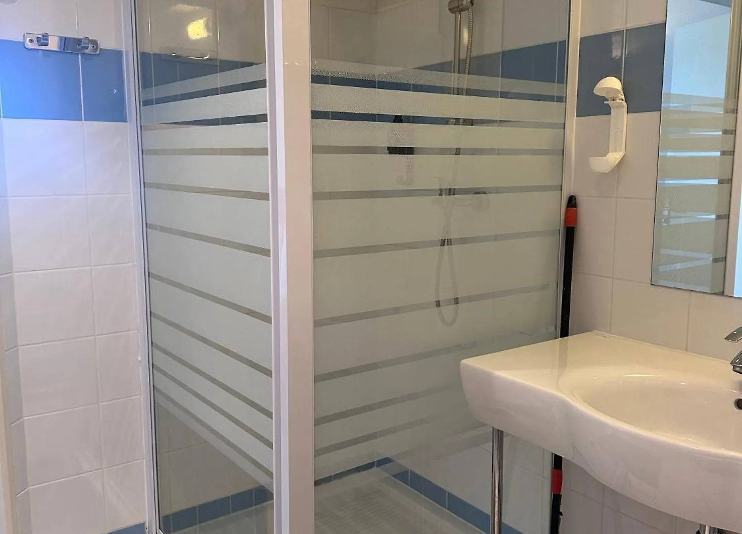 Charmant Studio Le Clos D'Aix Parking Prive Gratuit Et Piscine Aix-en-Provence Apartment